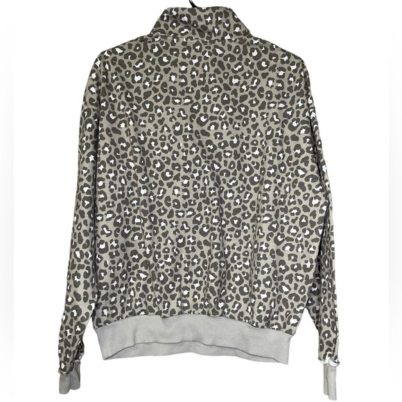 Pink Lily Half Zip Leopard Print Sweater Gray Black Size Medium - Picture 2 of 4